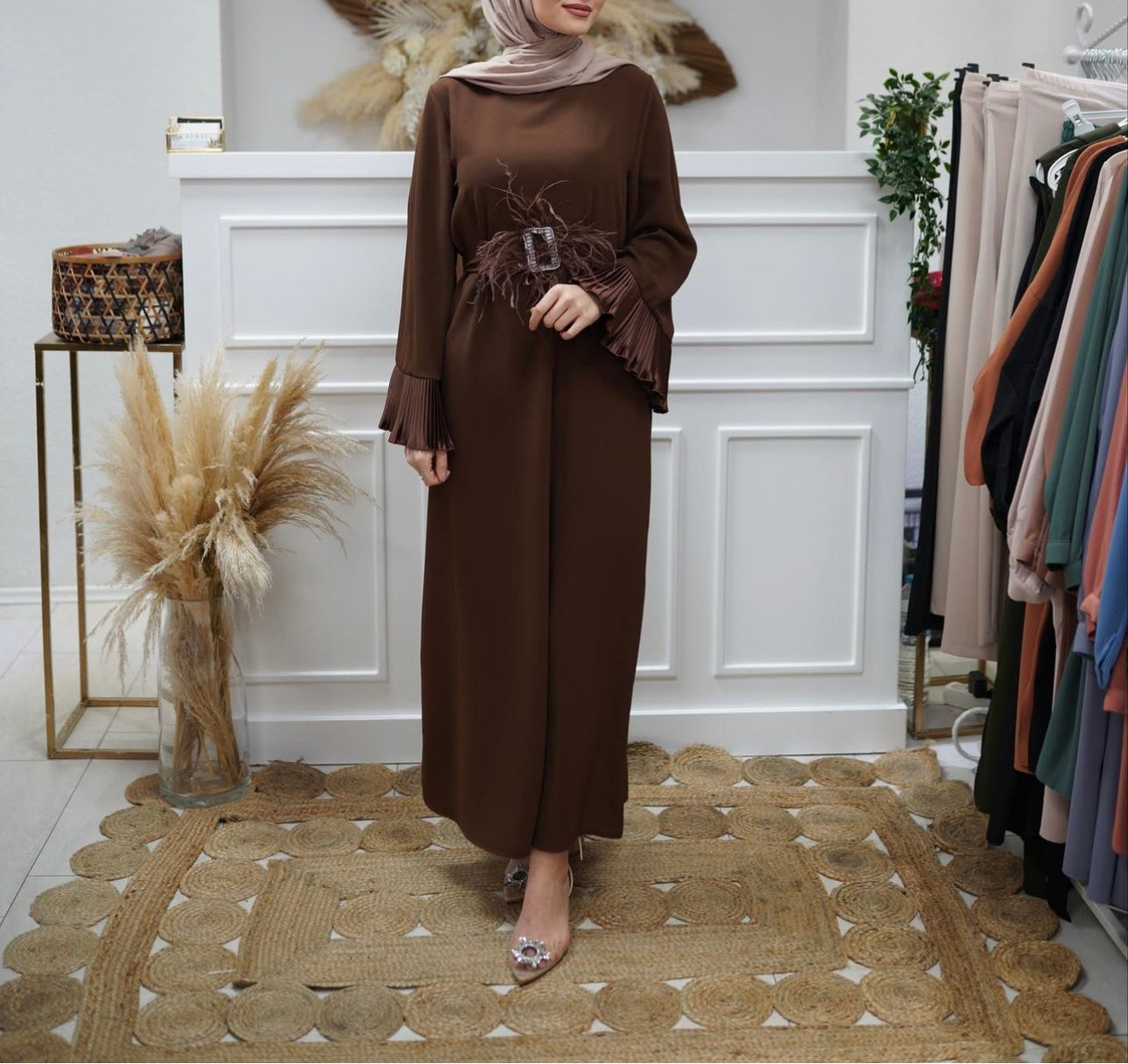Kleid mit abnehmbarem Strassgürtel
