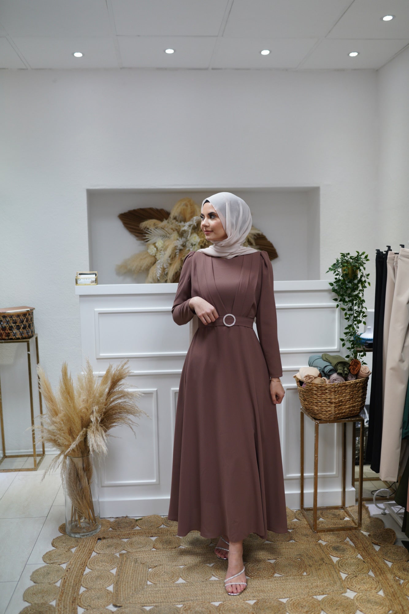 Hanifa Kleid