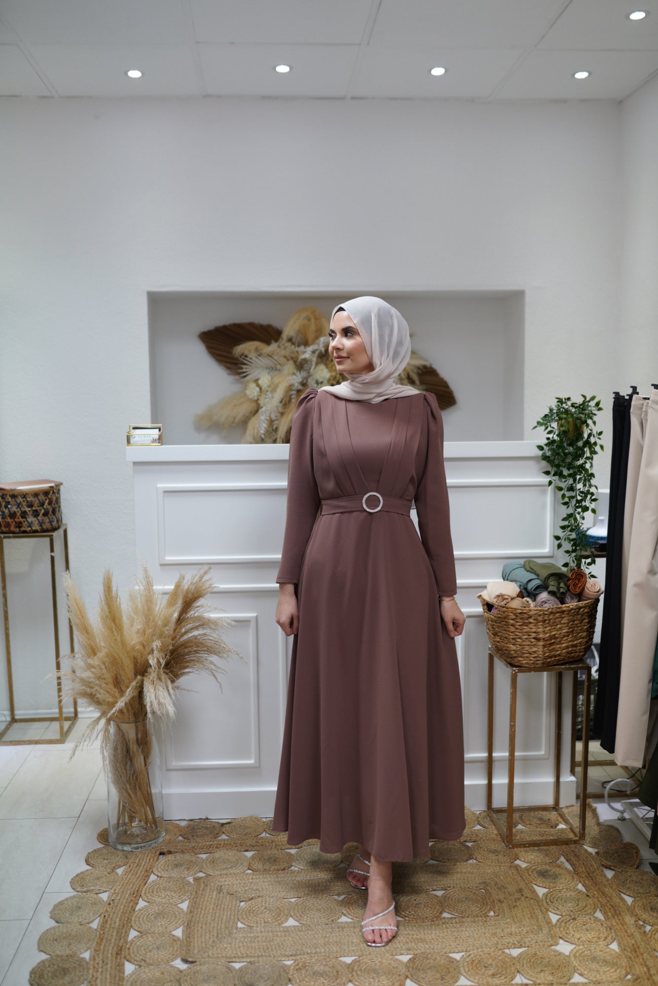 Hanifa Kleid